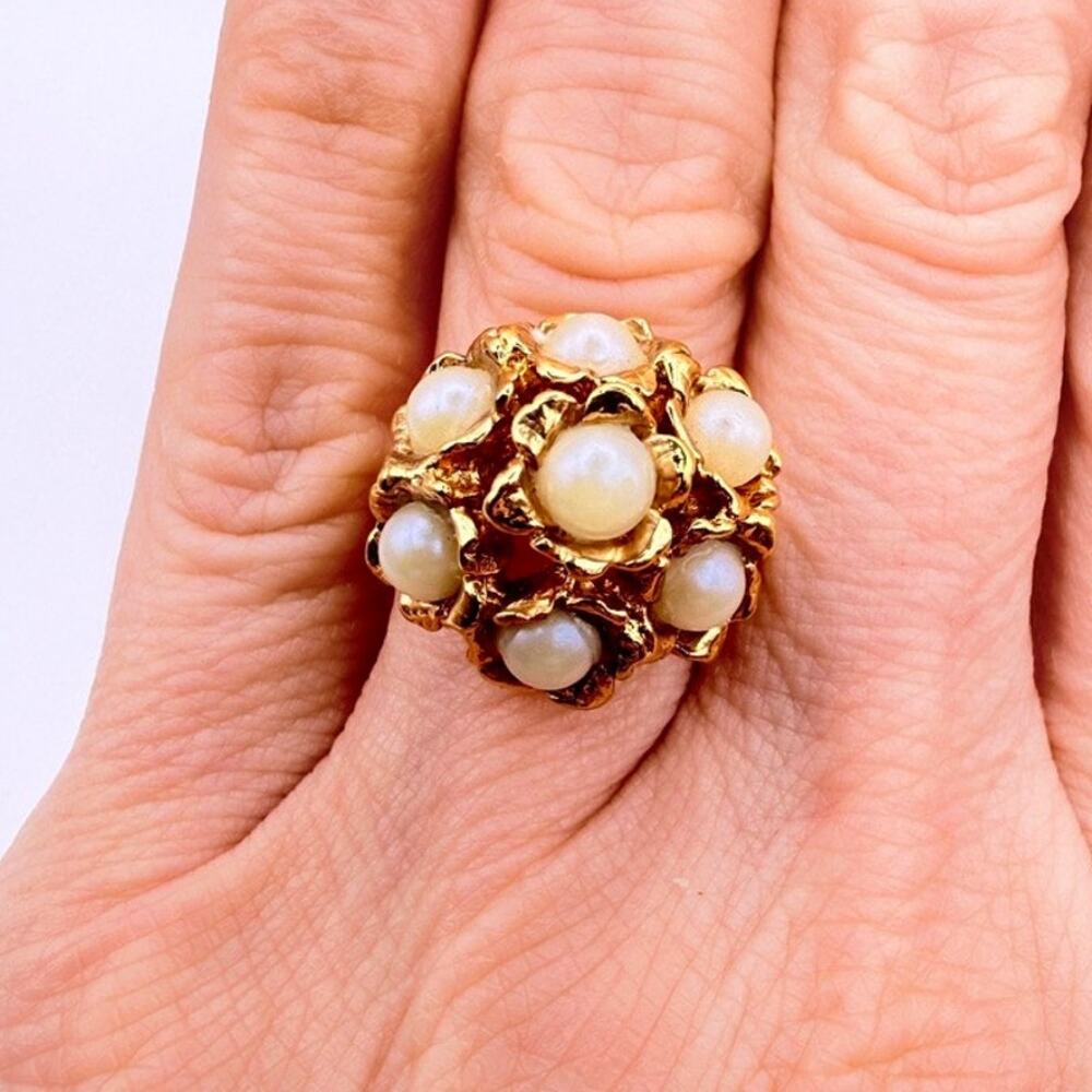 Vintage HGLW MCM 18K Gold Plated Faux Pearl Flower Cluster Cocktail Ring SZ 6.25